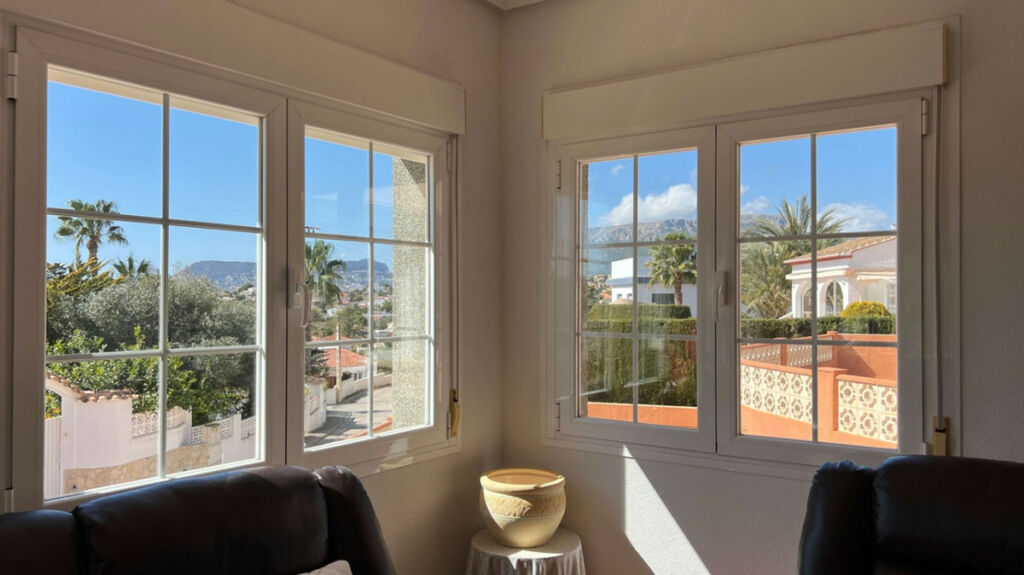 Detached Villa Calpe Alicante - image 5