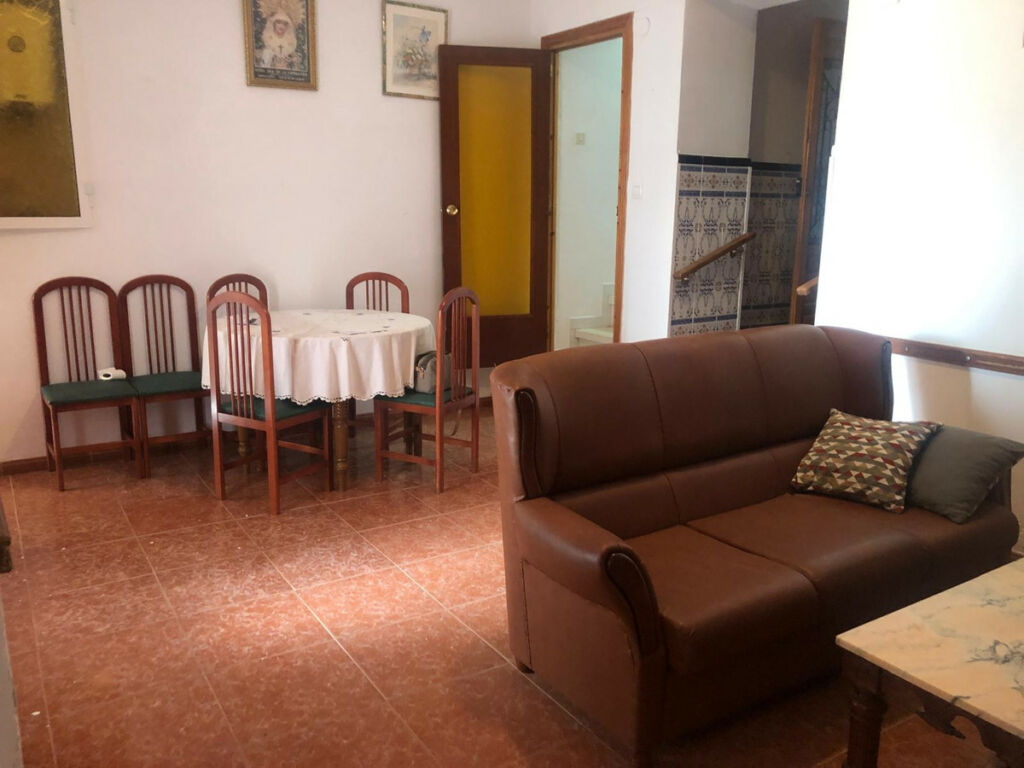 Townhouse Cuevas Bajas Málaga - image 5