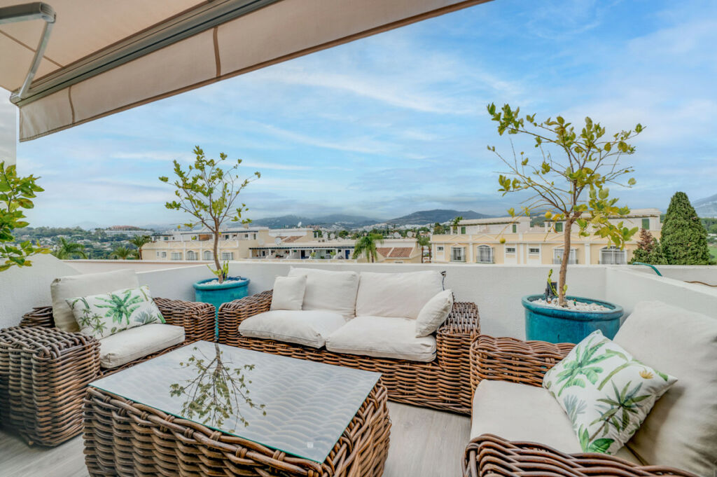 Duplex Nueva Andalucía Málaga - image 5