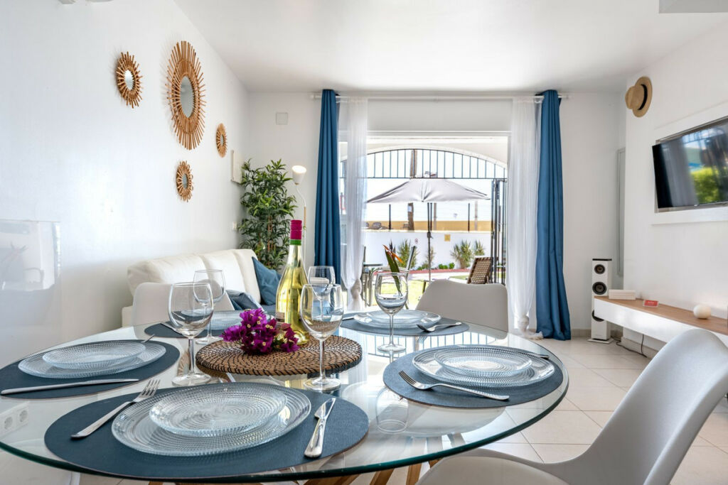 Townhouse Calahonda Málaga - image 5