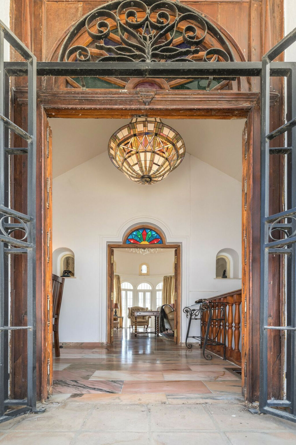Detached Villa Estepona Málaga - image 7