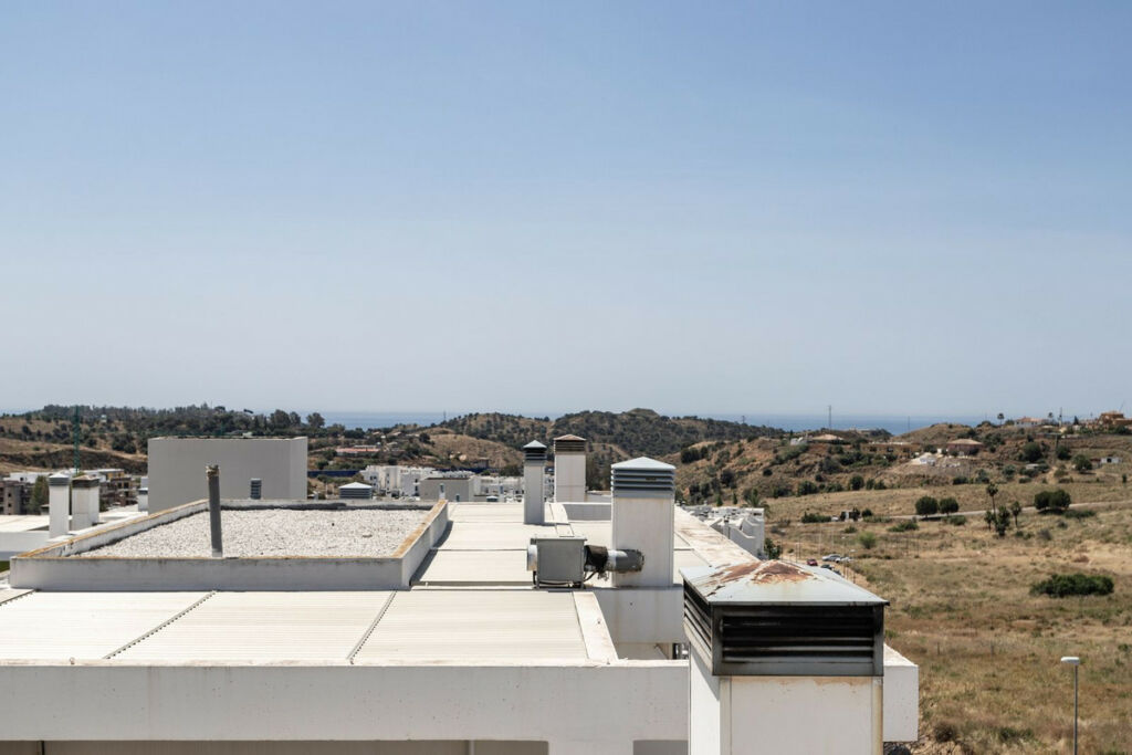 Top Floor Apartment La Cala de Mijas Málaga - image 5