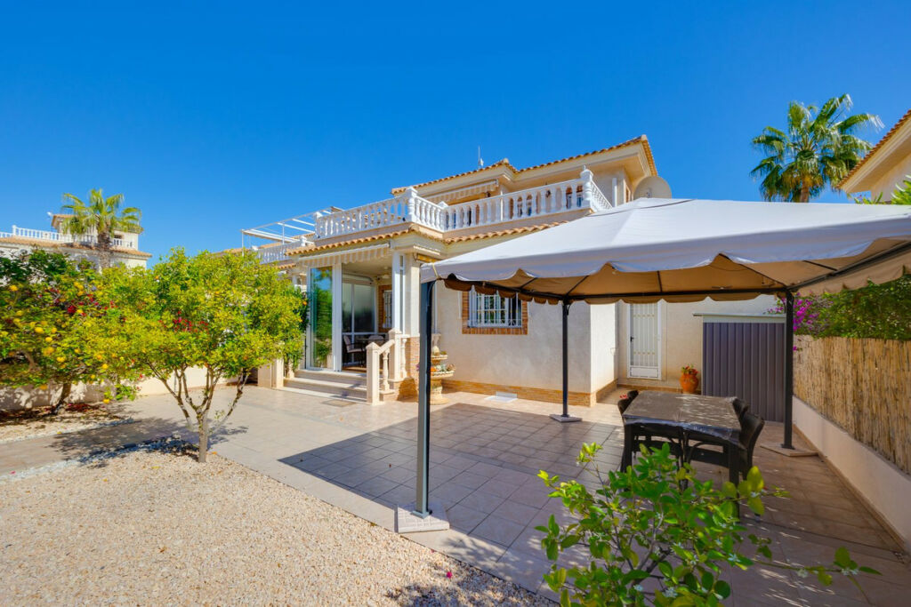 Detached Villa Orihuela Costa Alicante - image 5