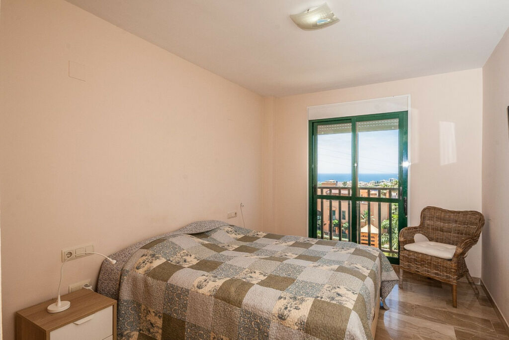 Middle Floor Apartment Marbella Málaga - image 5