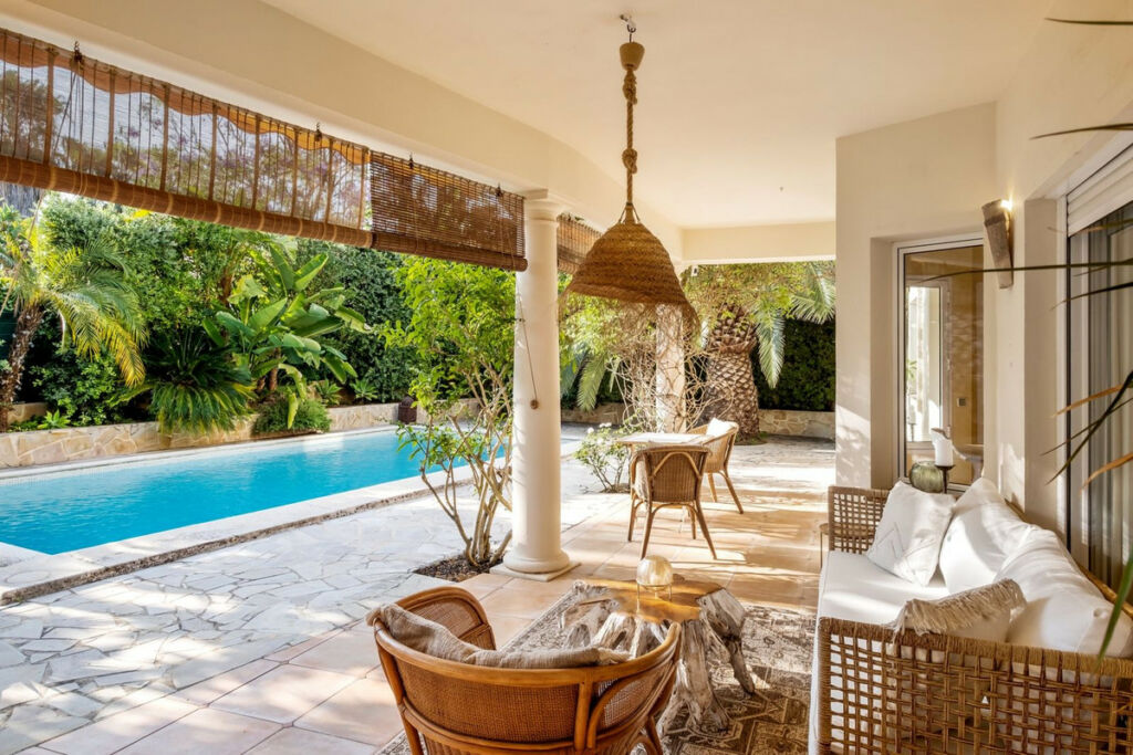 Detached Villa Reserva de Marbella Málaga - image 5