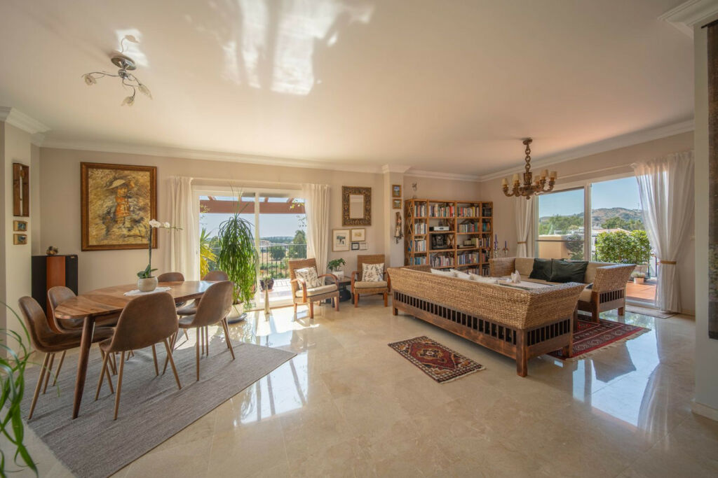Penthouse La Cala Hills Málaga - image 6