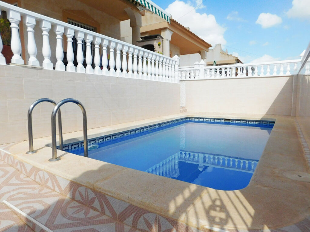 Detached Villa Blue Lagoon Alicante - image 5