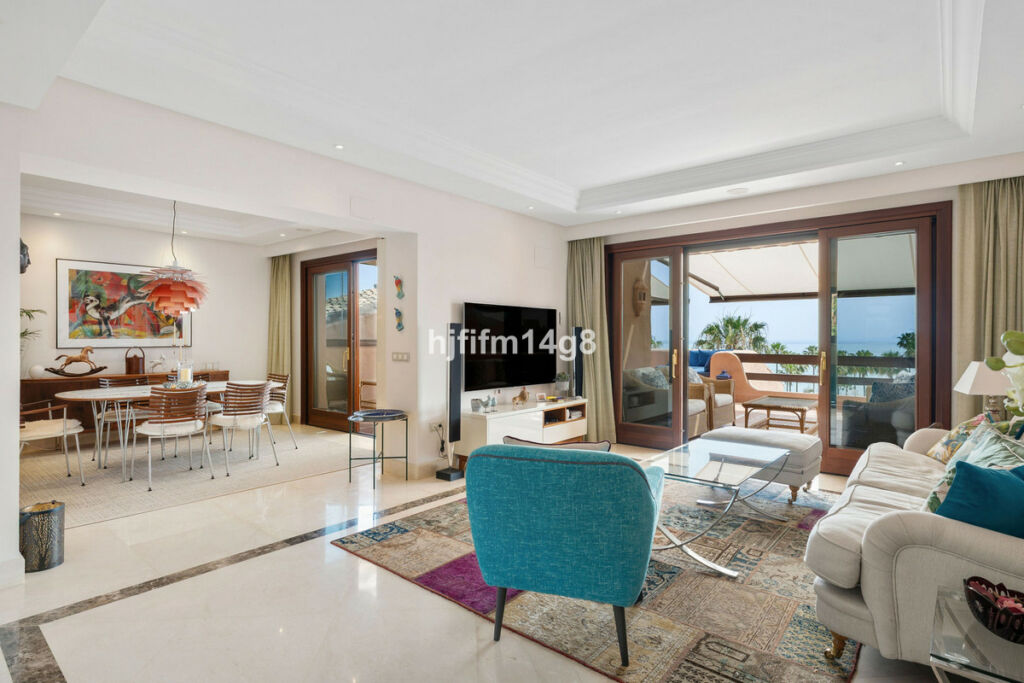 Penthouse Estepona Málaga - image 5