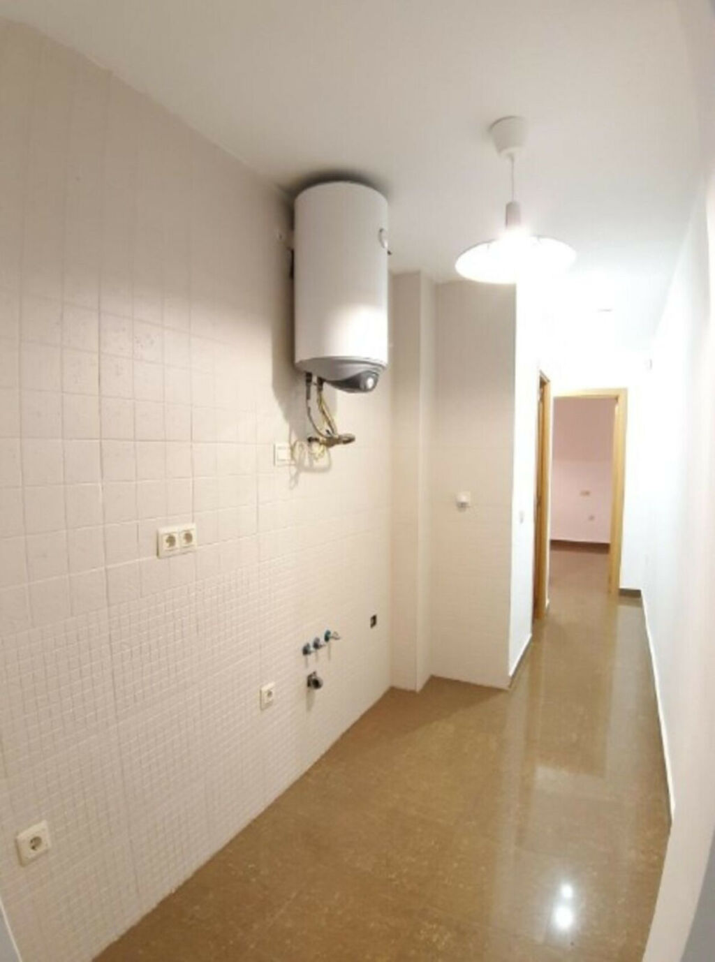 Ground Floor Apartment Las Lagunas Málaga - image 5