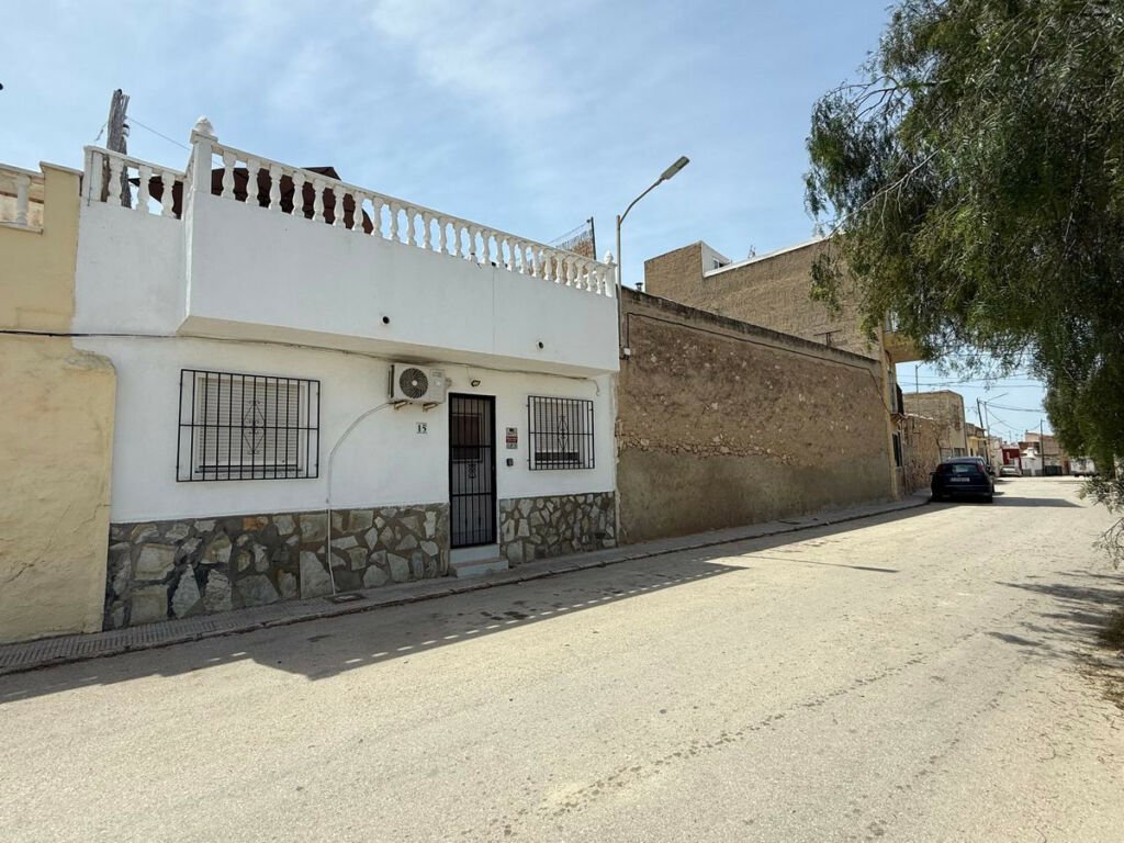 Townhouse Benijofar Alicante - image 5
