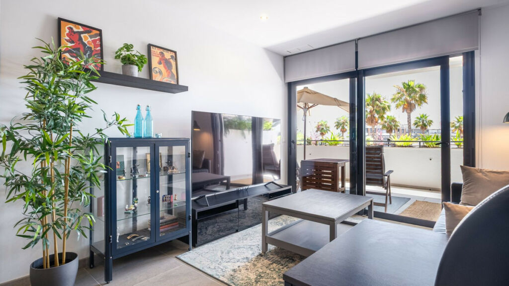 Middle Floor Apartment Playa Flamenca Alicante - image 5