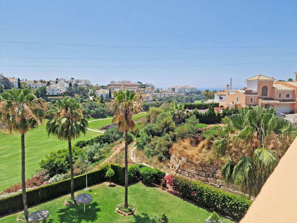 Penthouse Riviera del Sol Málaga - image 5