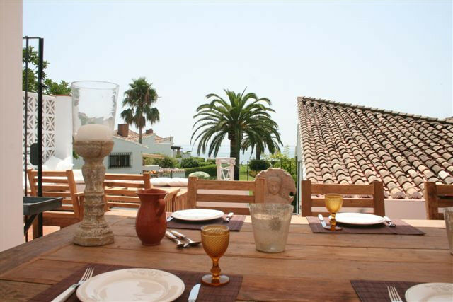 Townhouse Estepona Málaga - image 5