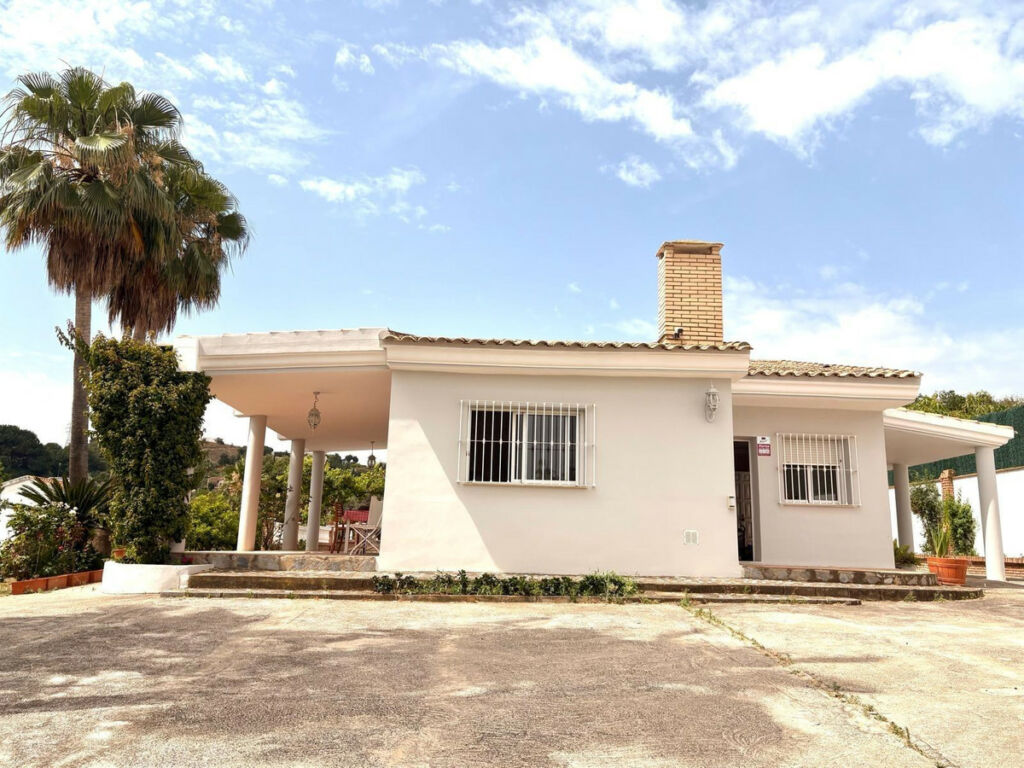 Detached Villa Alhaurín de la Torre Málaga - image 31