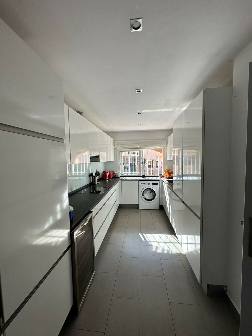 Townhouse Aloha Málaga - image 5