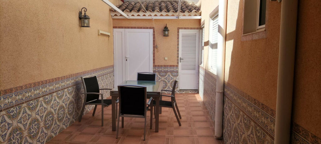 Bungalow Torrevieja Alicante - image 5