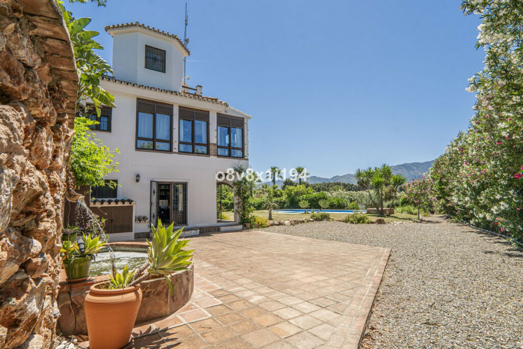 Detached Villa Cártama Málaga - image 50