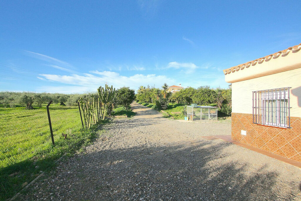 Detached Villa Alhaurín el Grande Málaga - image 51