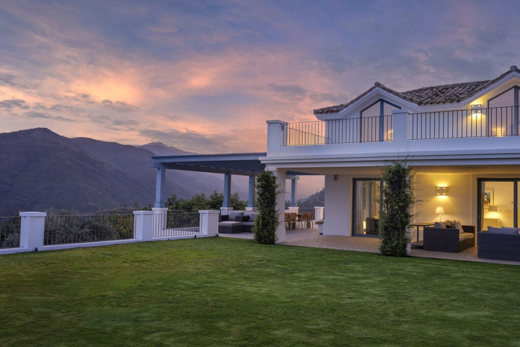 Detached Villa Benahavís Málaga - image 52