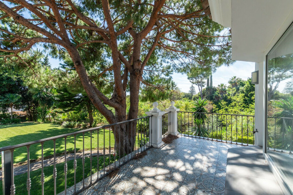 Detached Villa Hacienda Las Chapas Málaga - image 54