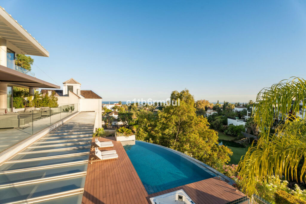 Detached Villa La Quinta Málaga - image 55