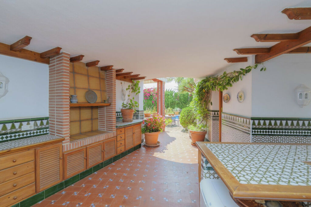 Detached Villa Marbella Málaga - image 55