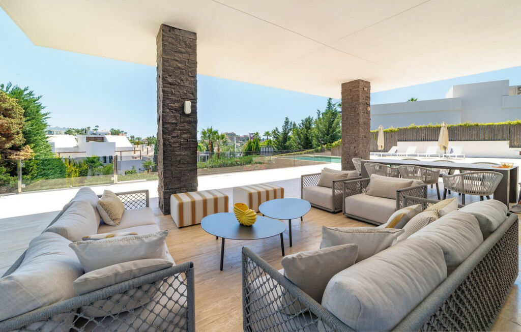 Detached Villa Nueva Andalucía Málaga - image 51