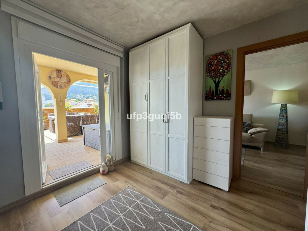 Middle Floor Apartment Torrequebrada Málaga - image 6