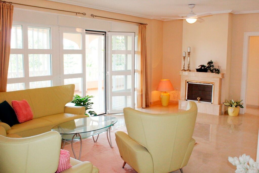 Detached Villa Orihuela Costa Alicante - image 7