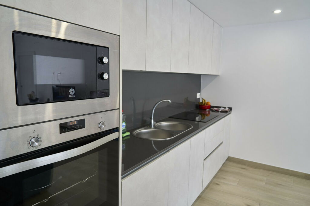 Ground Floor Apartment Estepona Málaga - image 6