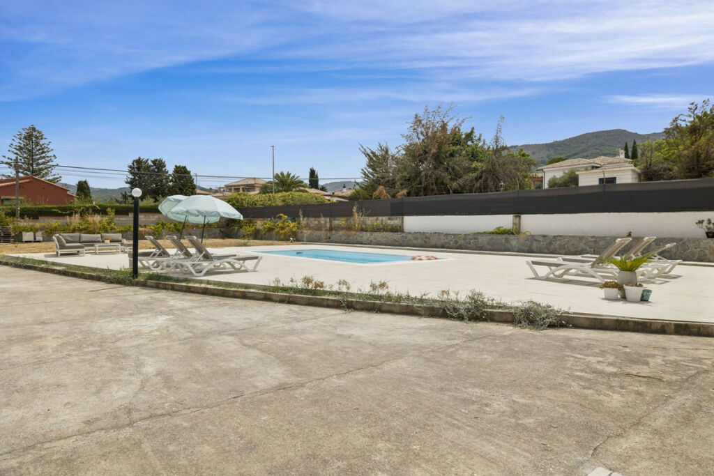 Detached Villa Alhaurín de la Torre Málaga - image 6