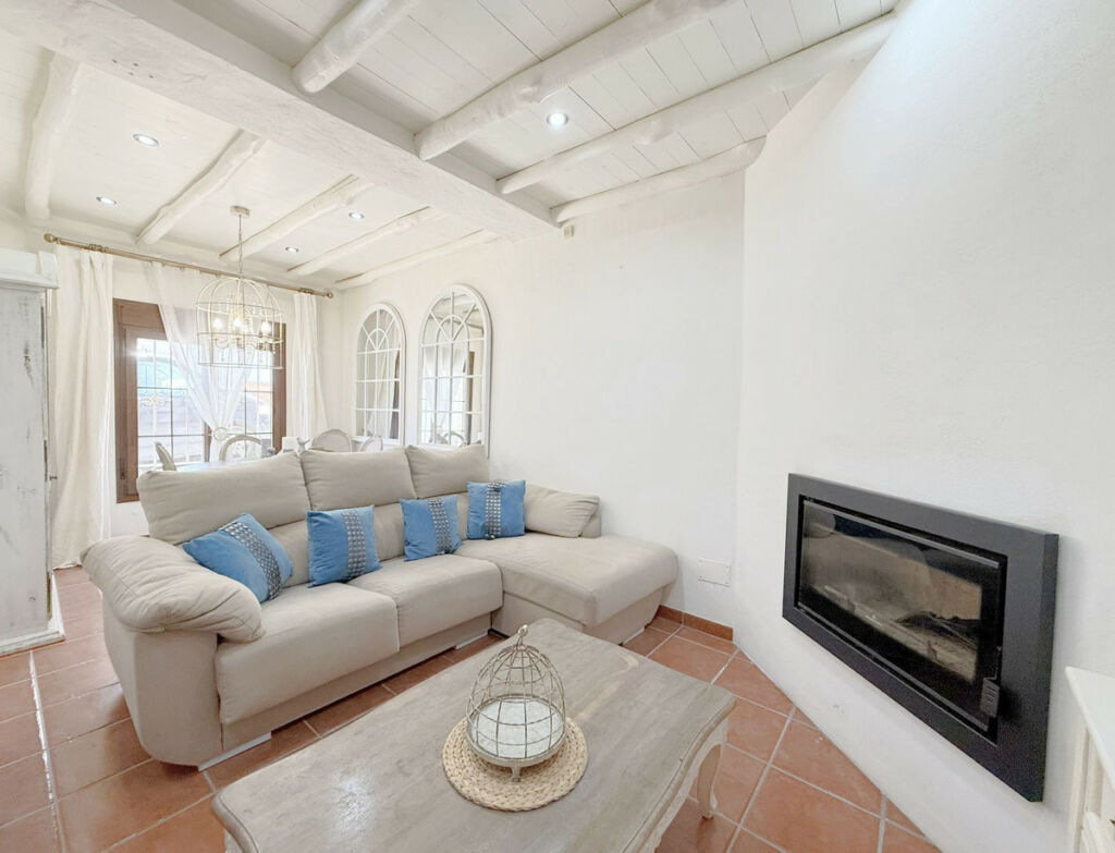 Townhouse Guadiaro Cádiz - image 6