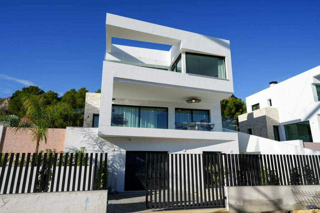 Detached Villa Polop Alicante - image 6