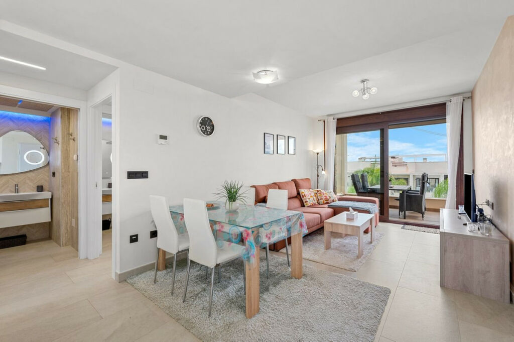 Bungalow Los Balcones Alicante - image 6