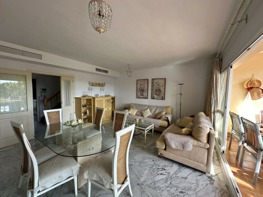 Penthouse Duplex Bahía de Marbella Málaga - image 6