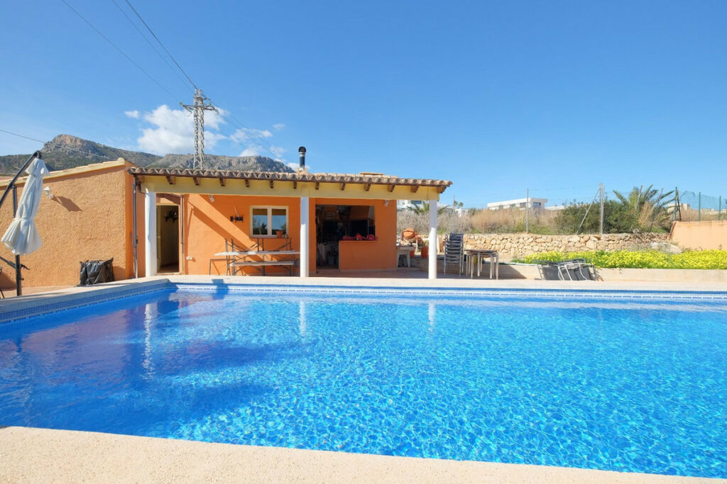 Detached Villa Calpe Alicante - image 6