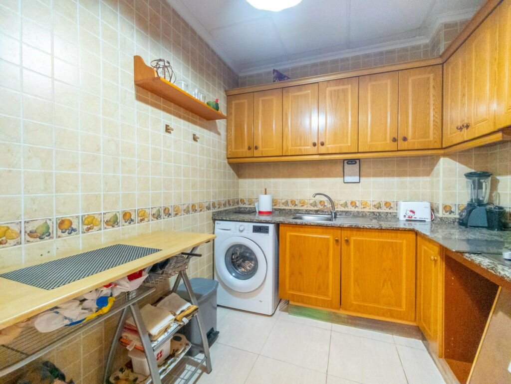 Ground Floor Apartment Torrevieja Alicante - image 5