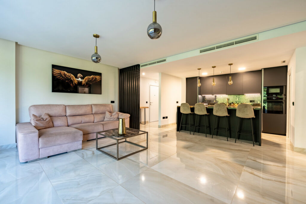 Ground Floor Apartment Benahavís Málaga - image 6