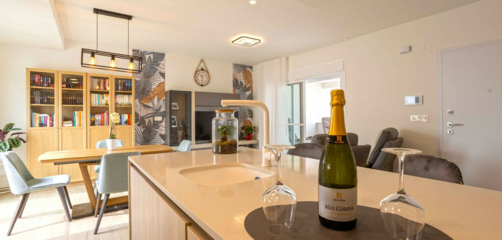 Penthouse Villamartin Alicante - image 6