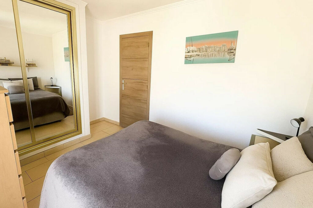 Top Floor Apartment La Duquesa Málaga - image 6