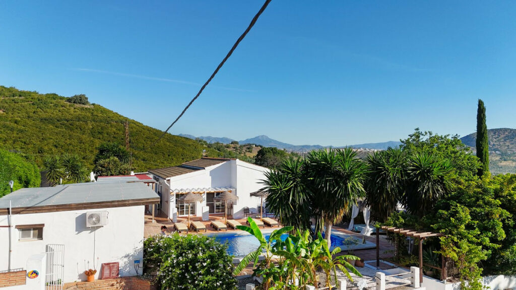 Detached Villa Alhaurín el Grande Málaga - image 6