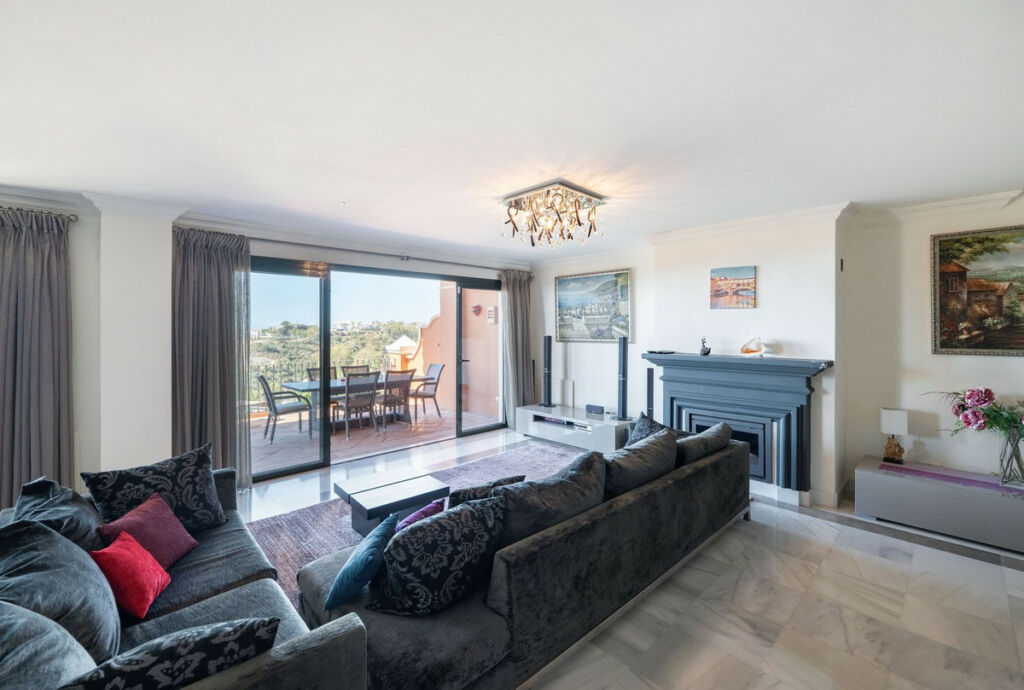 Penthouse Benahavís Málaga - image 6
