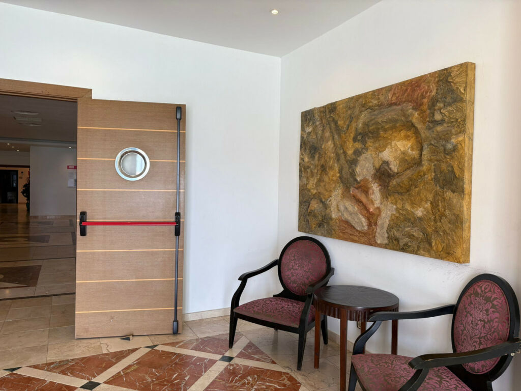 Ground Floor Apartment Benahavís Málaga - image 6