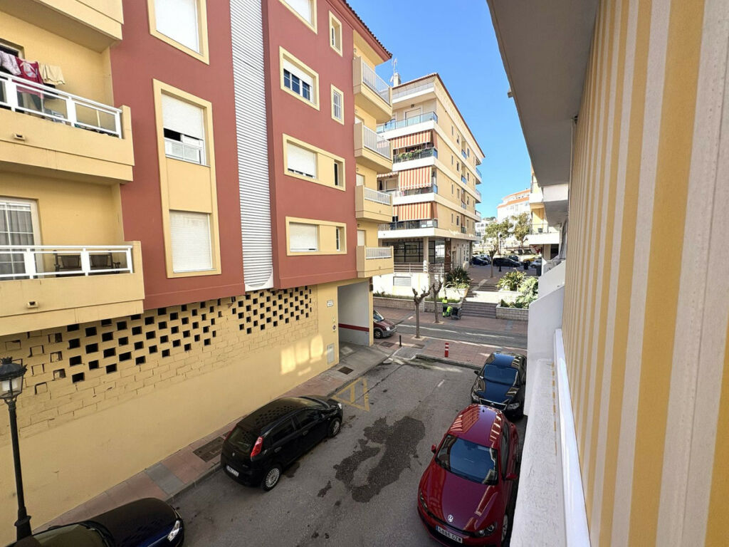 Middle Floor Studio San Luis de Sabinillas Málaga - image 6