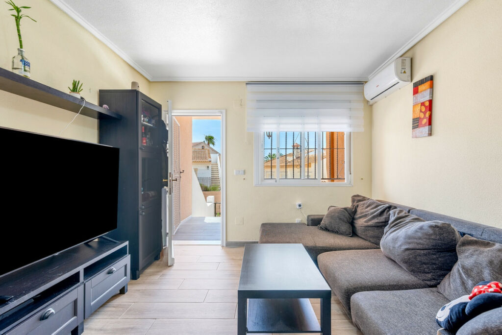 Townhouse Dona Pepa Alicante - image 6