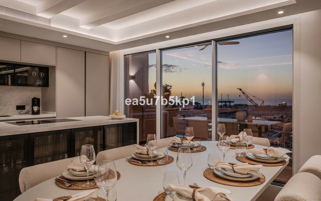 Penthouse Puerto Banús Málaga - image 6