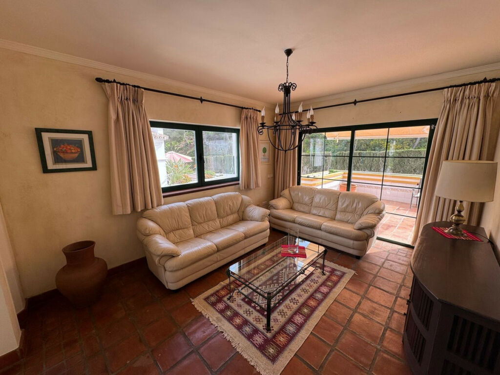 Townhouse Riviera del Sol Málaga - image 6
