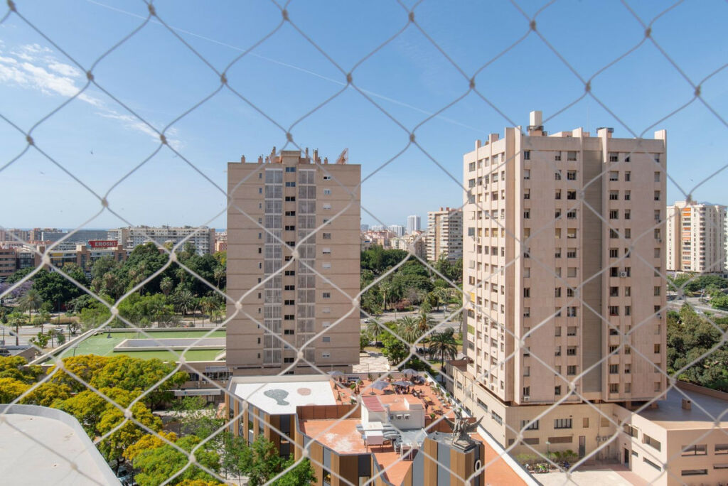 Middle Floor Apartment Málaga Centro Málaga - image 6