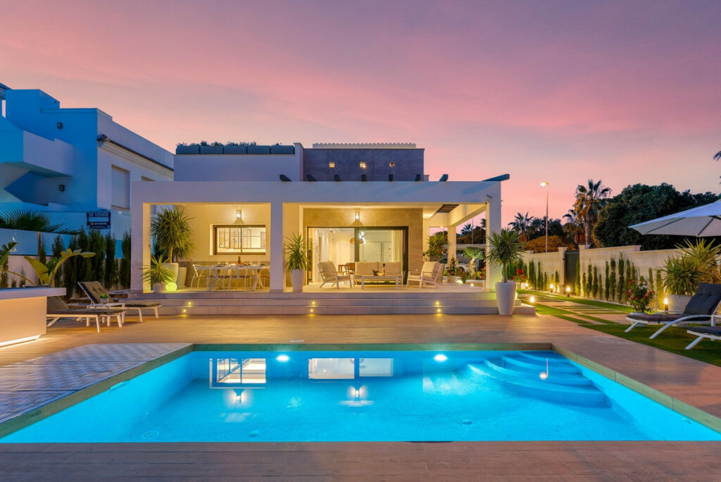 Detached Villa Ciudad Quesada Alicante - image 6