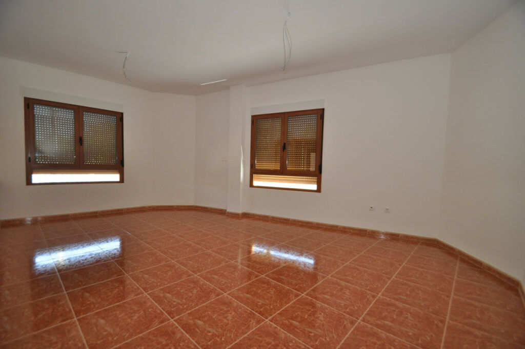 Townhouse Pinoso Alicante - image 6
